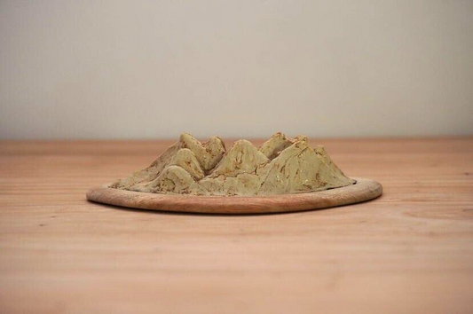 Japanese Viewing mountain White pottery & camphor tree pedestal w4.6" /325