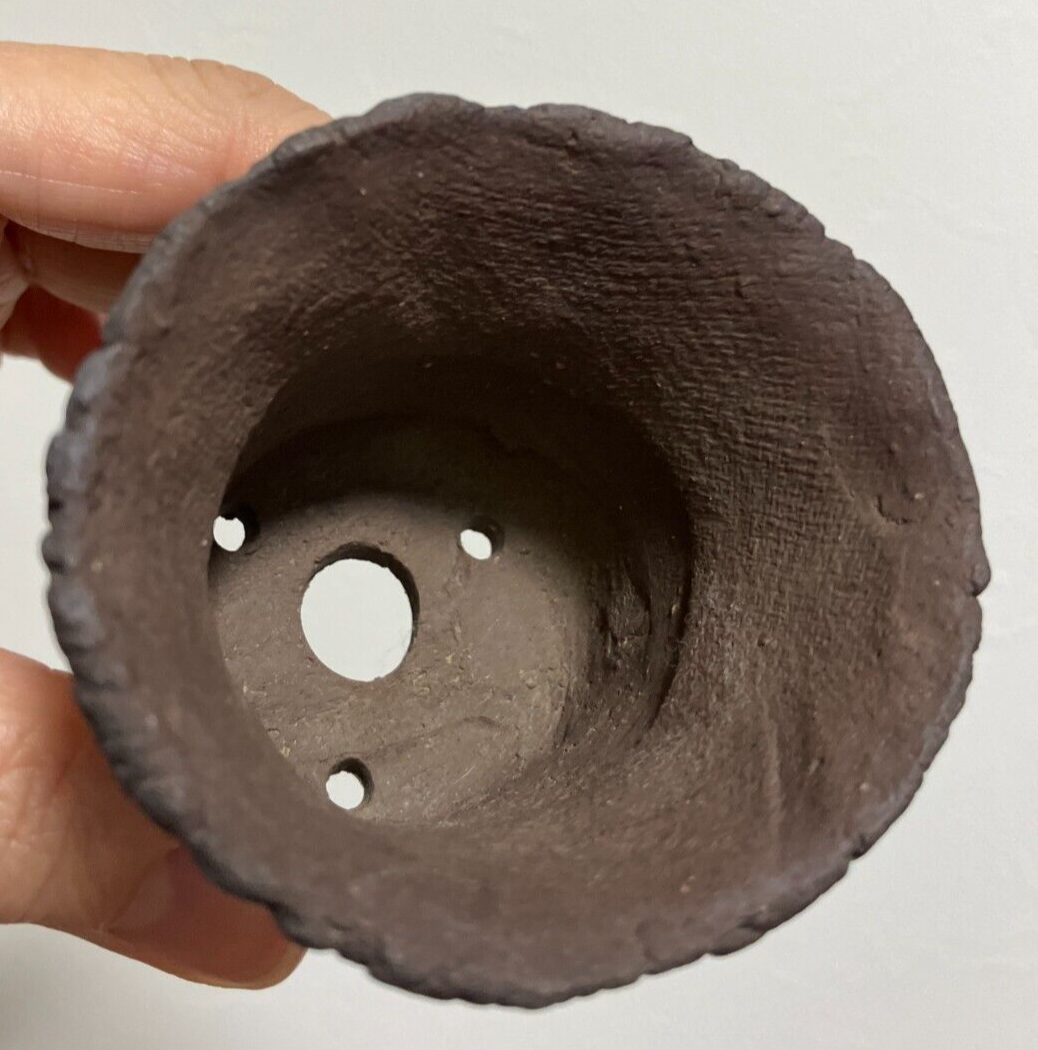 Japanese bonsai pot RYUGAKU signed 3 Legs hand formed jar shape φ2.7" 2