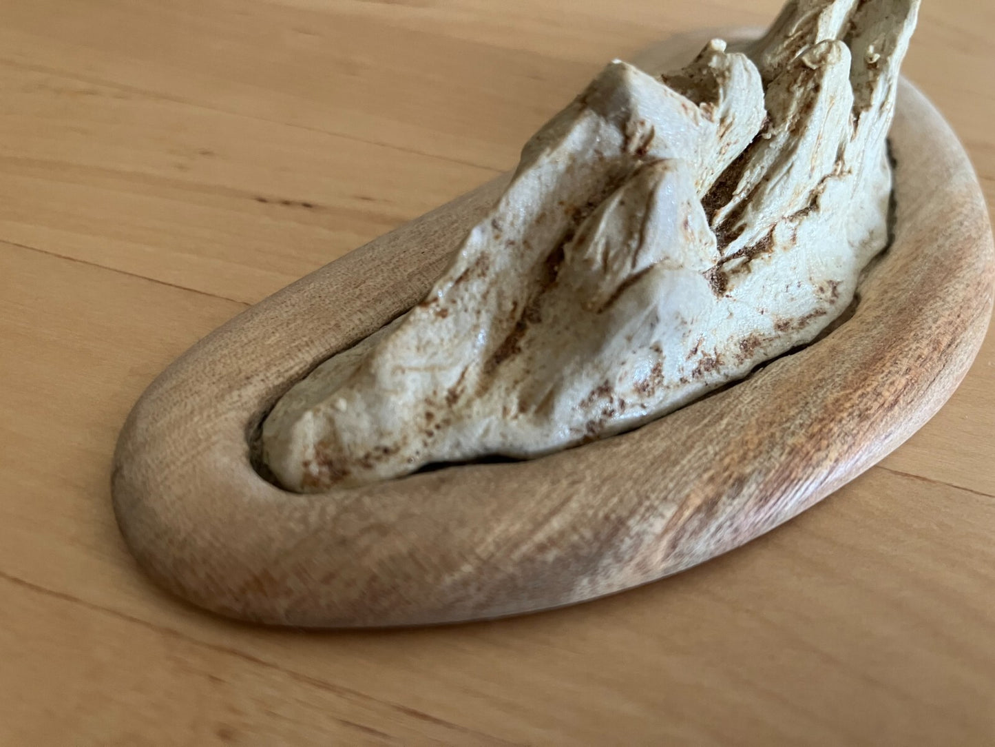 Japanese Viewing mountain White pottery & camphor tree pedestal w4.6" /325