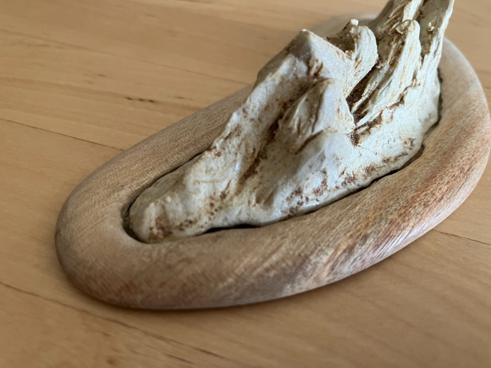 Japanese Viewing mountain White pottery & camphor tree pedestal w4.6" /325