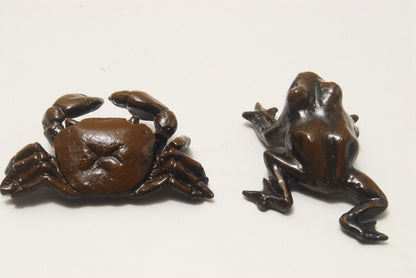 TENPAI TEMPAI crab and frog Accompanying a Bonsai ornament alloy figure L1.6"