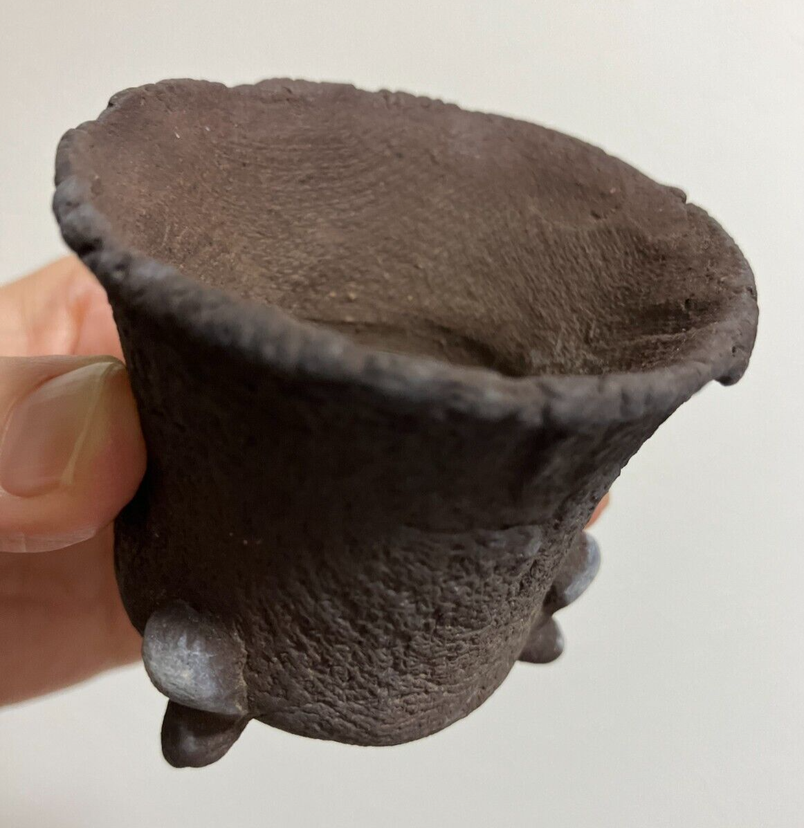 Japanese bonsai pot RYUGAKU signed 3 Legs hand formed jar shape φ2.7" 2