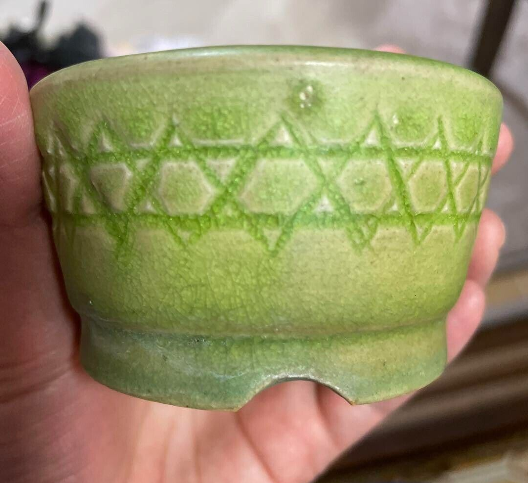 Japanese Bonsai pot SARAKU signed Green glazed Relief pattern Round φ3.2" /387