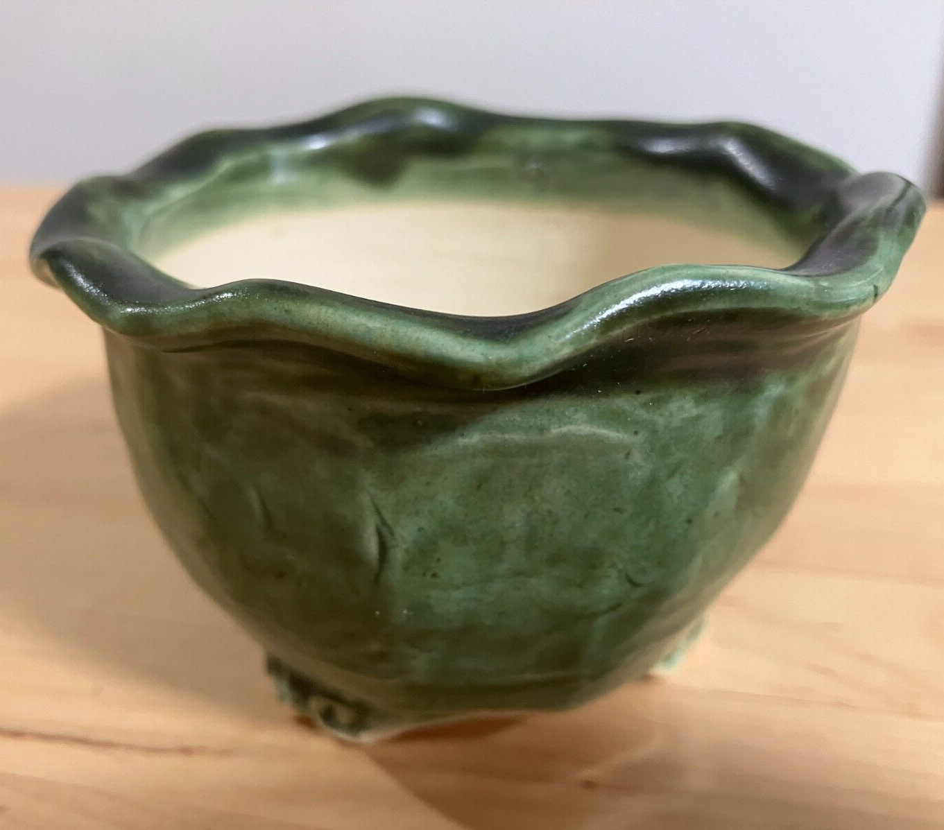 Japanese bonsai pot MASASHI FURUMOTO signed Green glazed Crab relief w3.8" 342