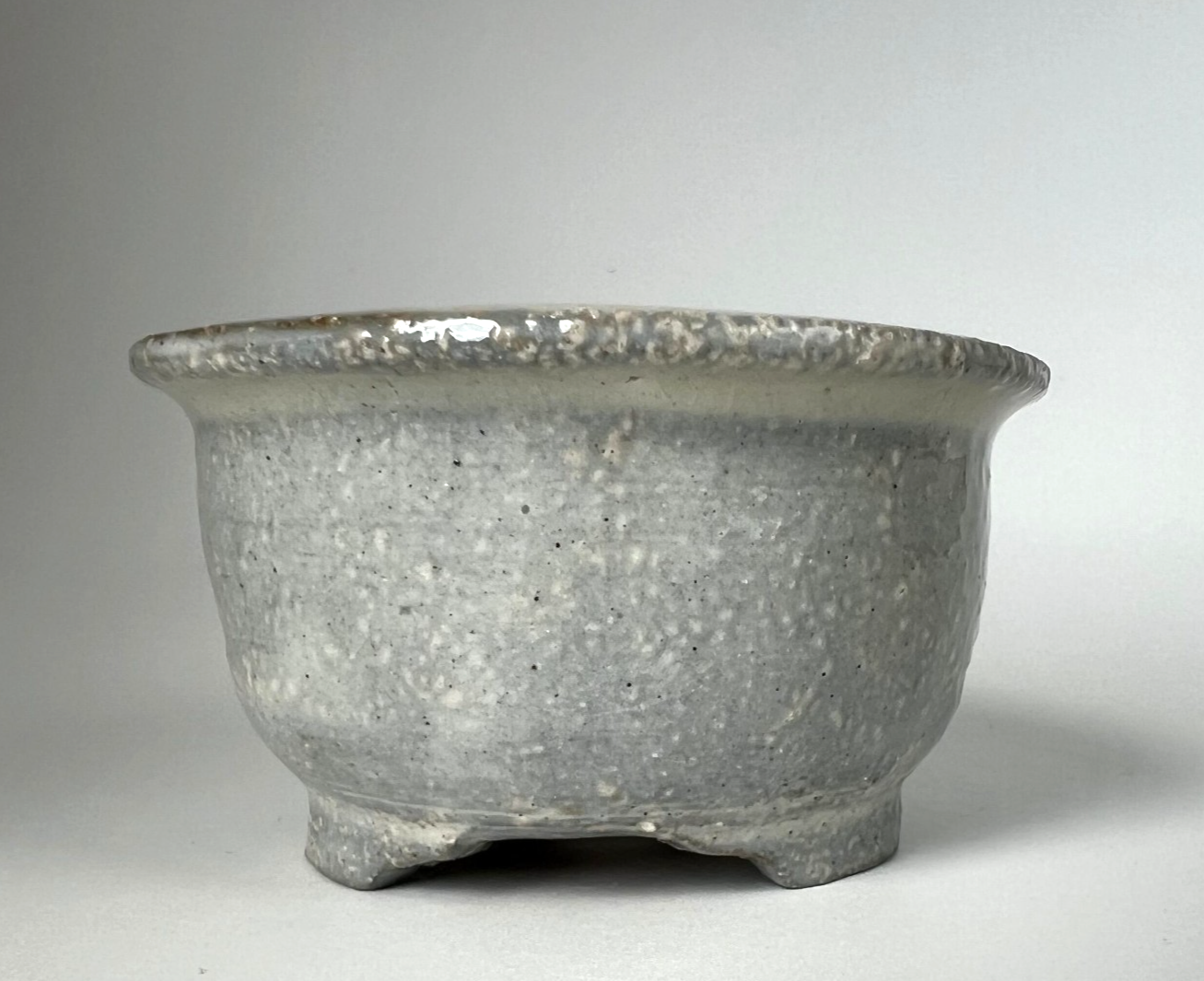 Japanese Bonsai pot TATSUYA KATO sign White slip glazed Round MAME w2.4" /418